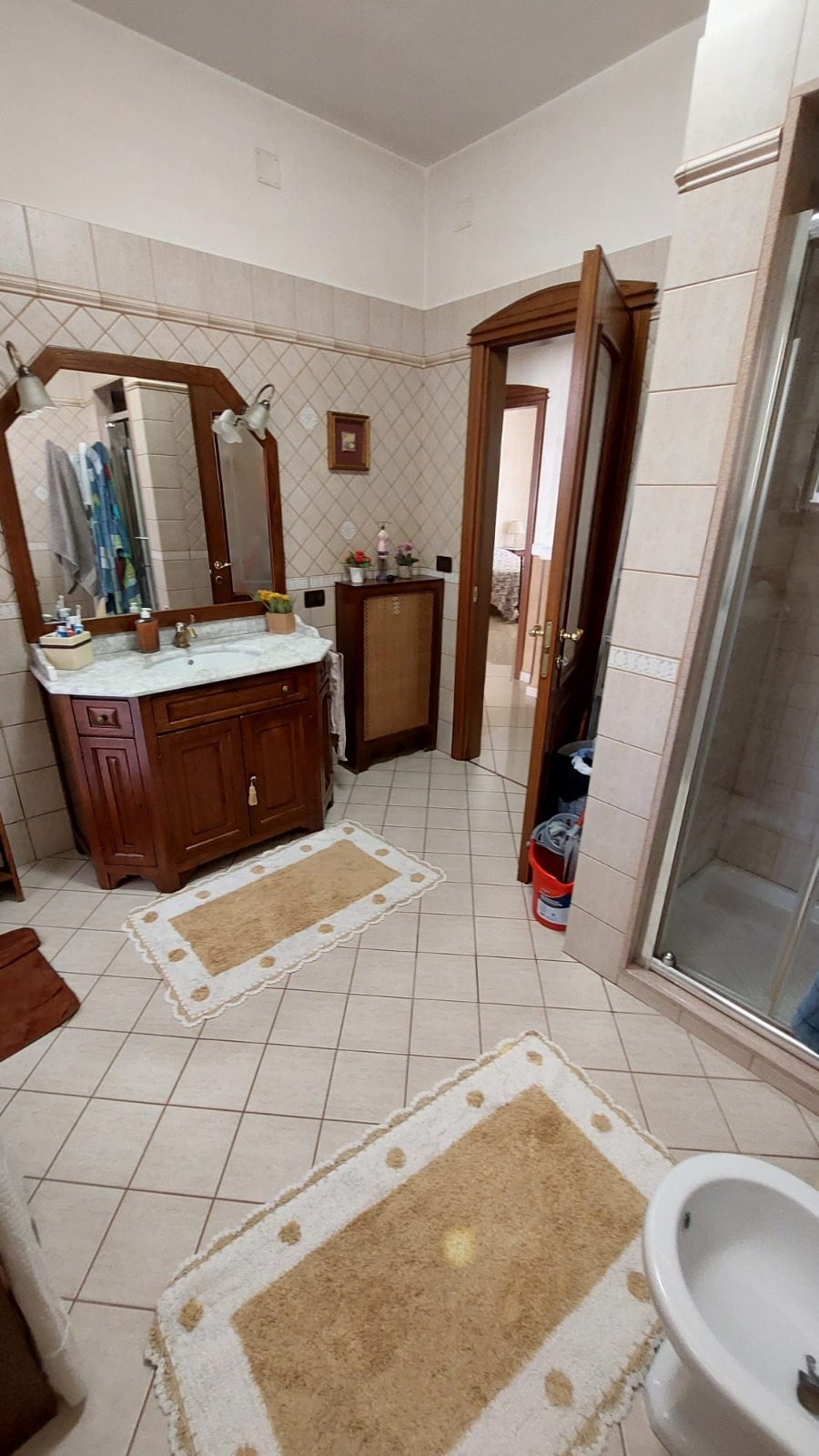 AMPIO BAGNO